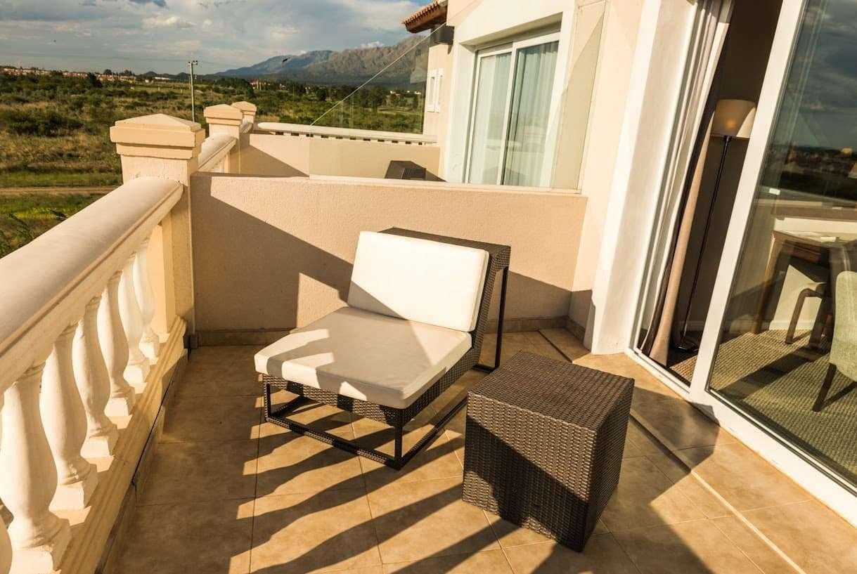 Howard Johnson Resort Spa & Convention Center Villa de Merlo Екстер'єр фото